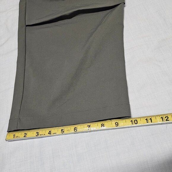 Nike Tech Pack Women Sportwear Snowboarding Cropped Pants Size XL Olive - Picture 12 of 16